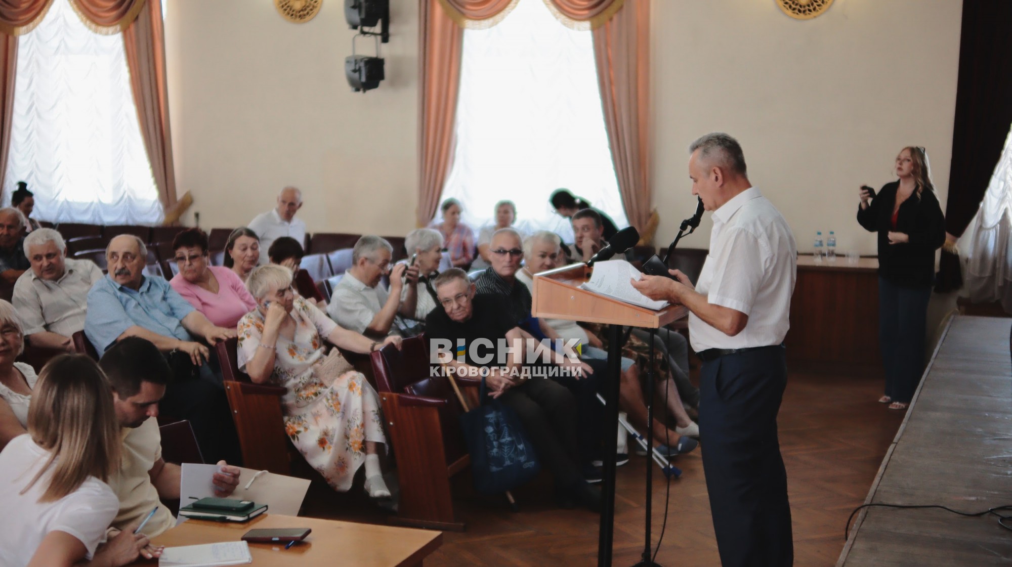 У Кропивницькому обговорили впровадження електронного квитка в транспорті У Кропивницькому обговорили впровадження електронного квитка в транспорті