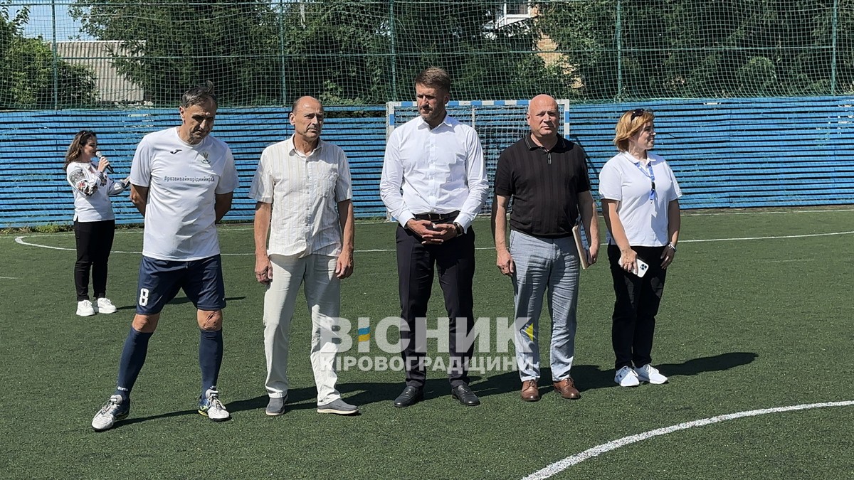 Ветерани "Металурга" привезли два кубки до Світловодська