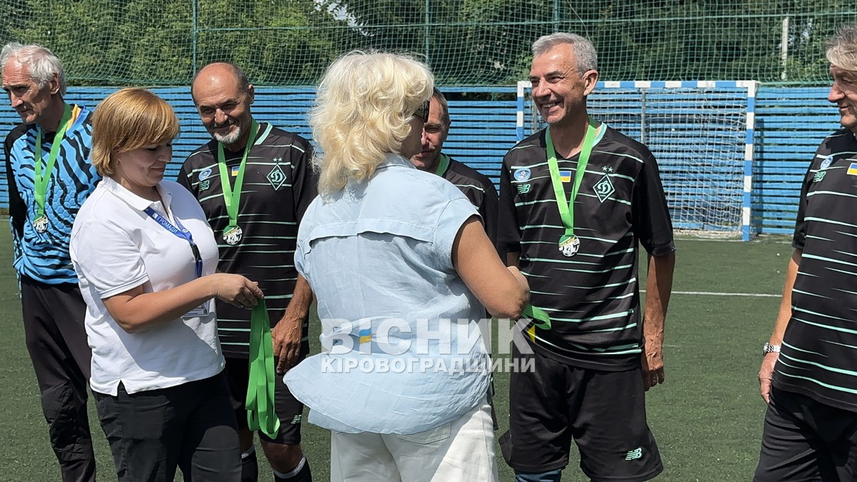 Ветерани "Металурга" привезли два кубки до Світловодська