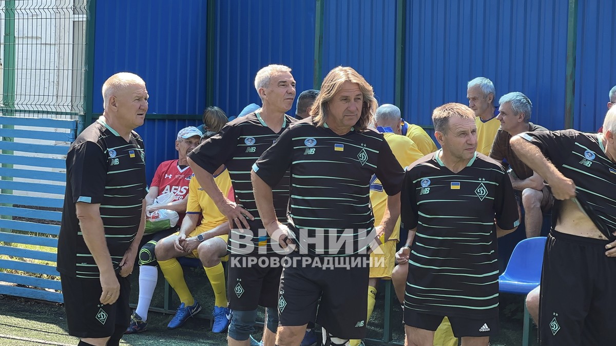 Ветерани "Металурга" привезли два кубки до Світловодська