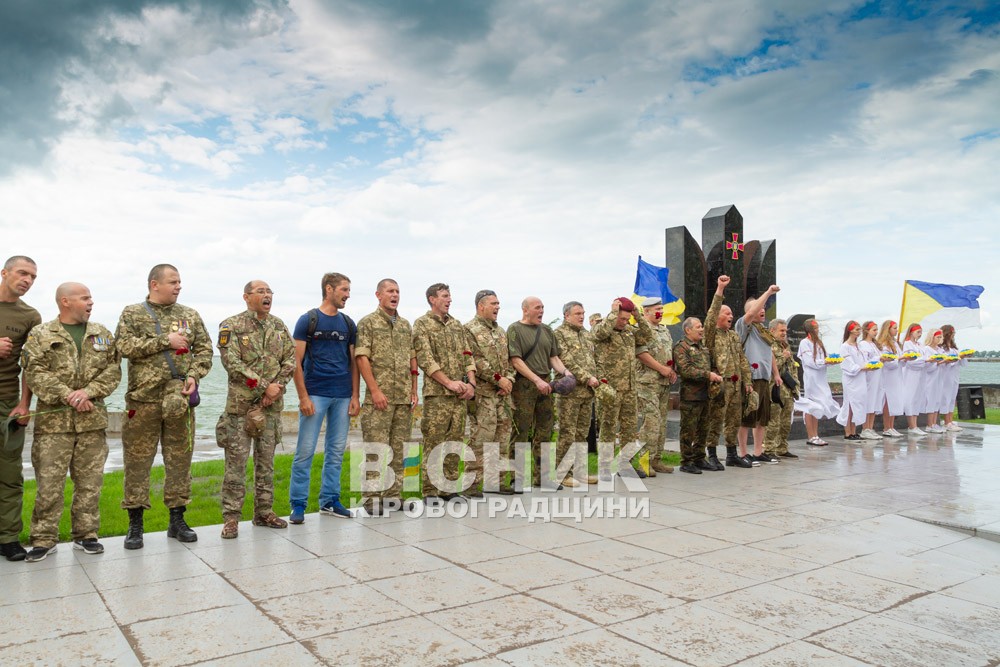 У Світловодську відкрили пам’ятник «Борцям за Волю та Незалежність України»