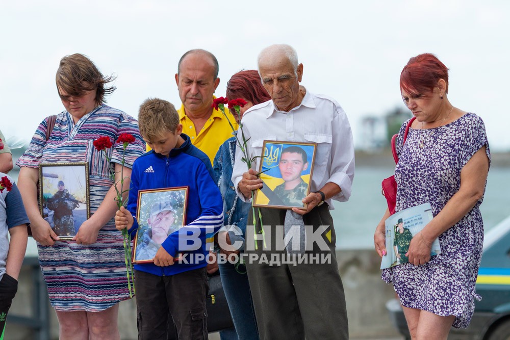 У Світловодську відкрили пам’ятник «Борцям за Волю та Незалежність України»