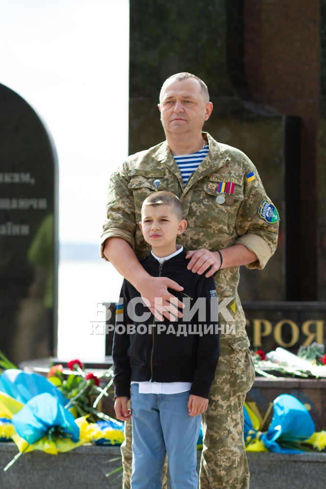 У Світловодську відкрили пам’ятник «Борцям за Волю та Незалежність України»