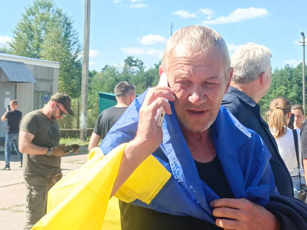 84 українці повернулися з полону, серед них — утримувані з 2014 року 84 українці повернулися з полону, серед них — утримувані з 2014 року