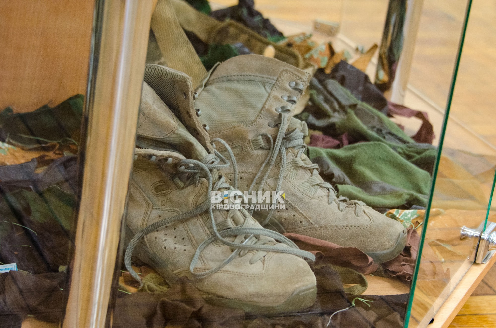 «Політ у вічність»: у Кропивницькому відкрили експозицію пам’яті льотчика Владислава Савєльєва