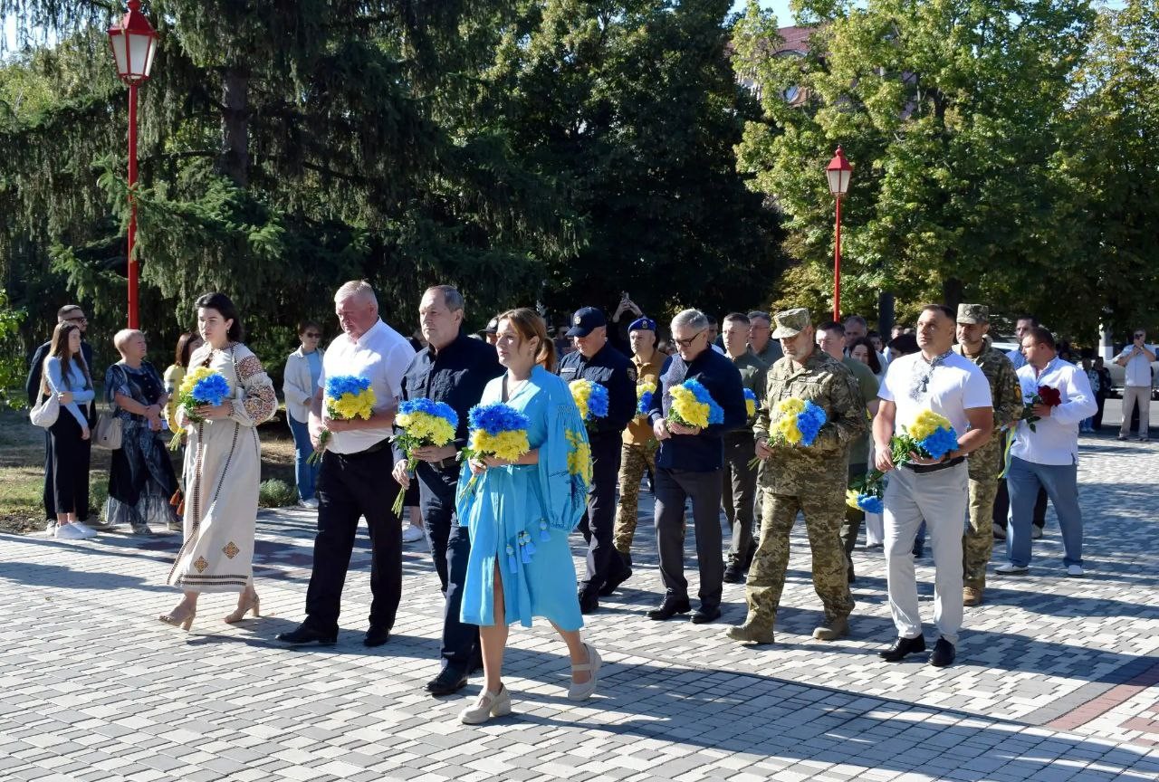 У Кропивницькому відзначили 34-ту річницю Незалежності України У Кропивницькому відзначили 34-ту річницю Незалежності України