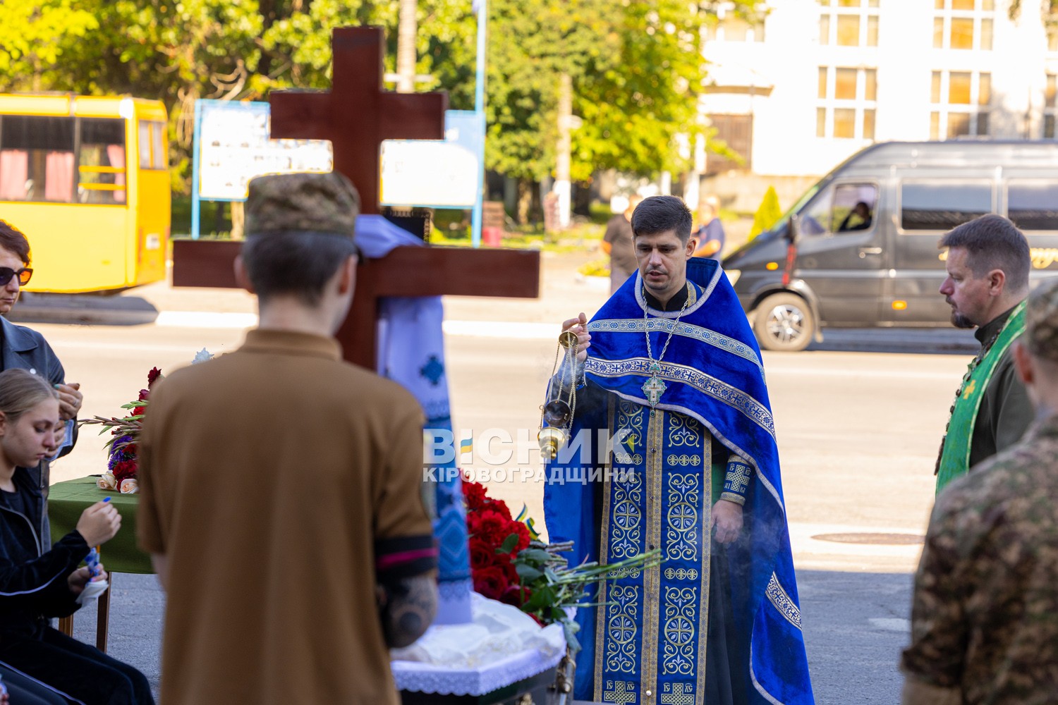 Світловодськ провів в останню путь захисника України Семена Котова Світловодськ провів в останню путь захисника України Семена Котова