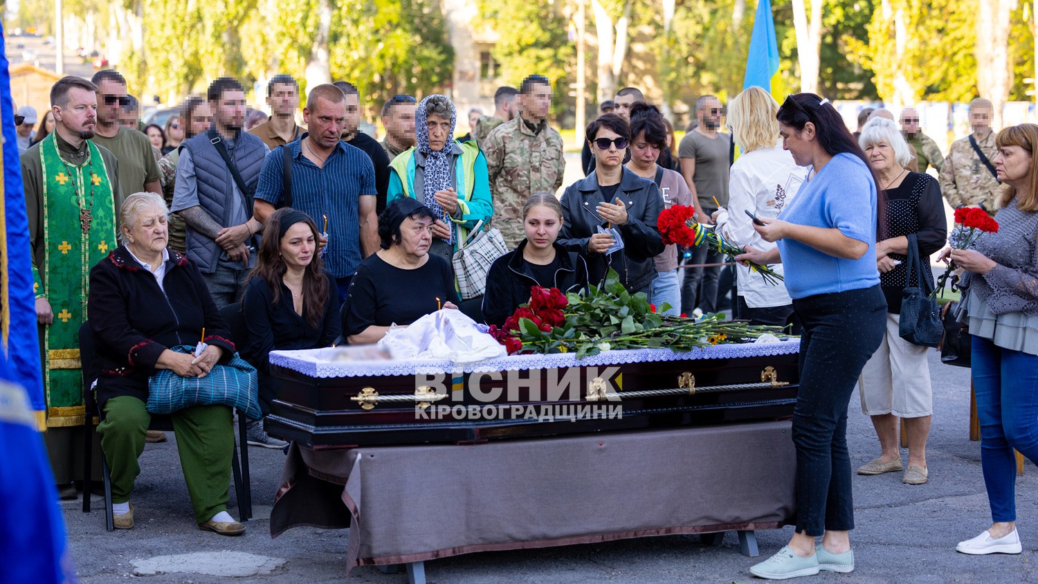 Світловодськ провів в останню путь захисника України Семена Котова Світловодськ провів в останню путь захисника України Семена Котова