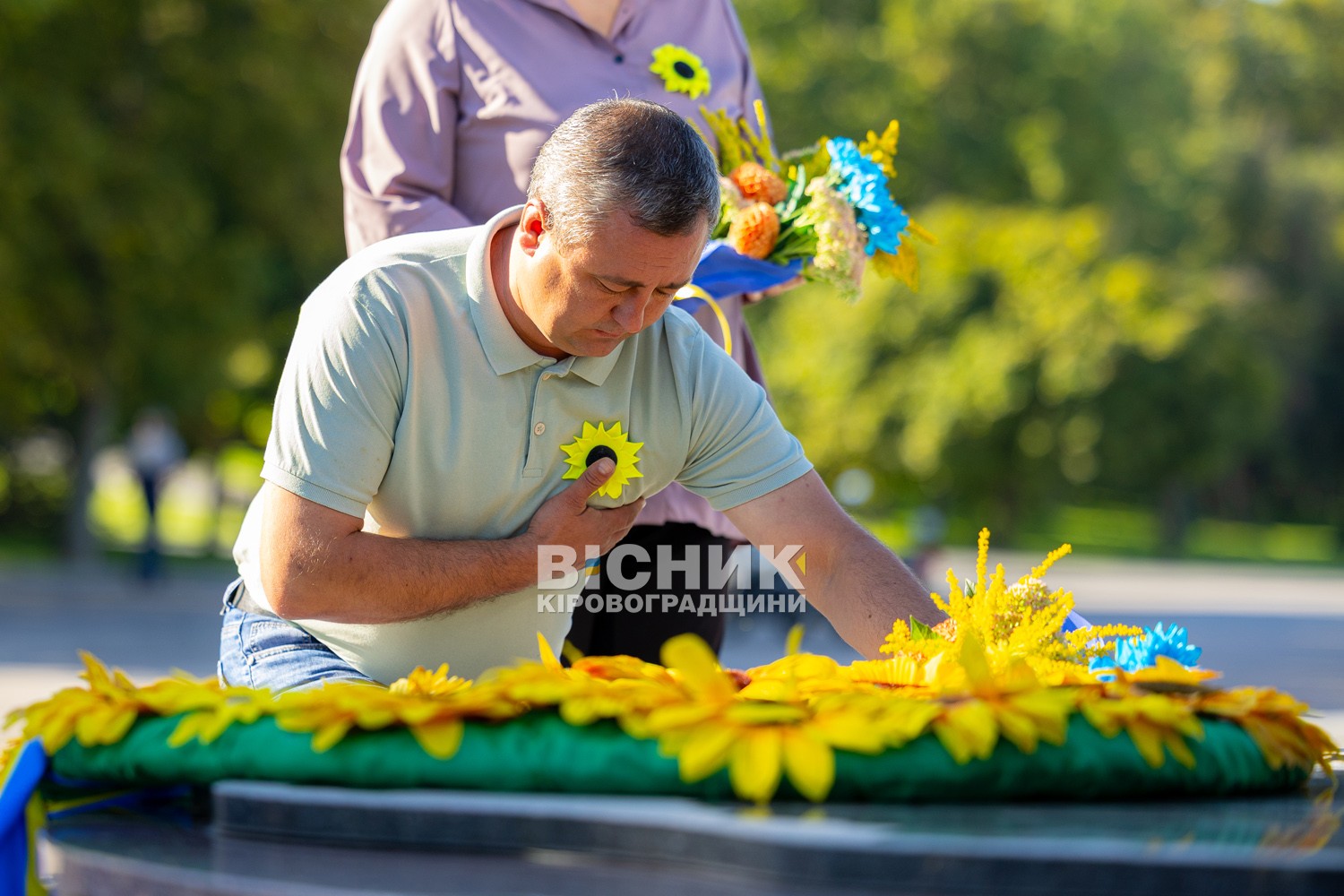 Мітинг до Дня пам'яті загиблих захисників України відбувся у Світловодську Мітинг до Дня пам'яті загиблих захисників України відбувся у Світловодську