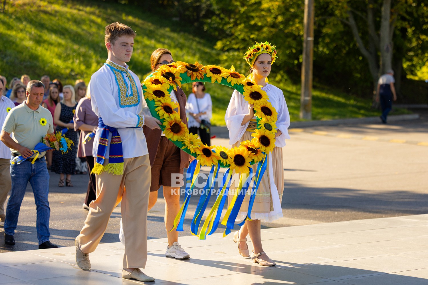 Мітинг до Дня пам'яті загиблих захисників України відбувся у Світловодську Мітинг до Дня пам'яті загиблих захисників України відбувся у Світловодську