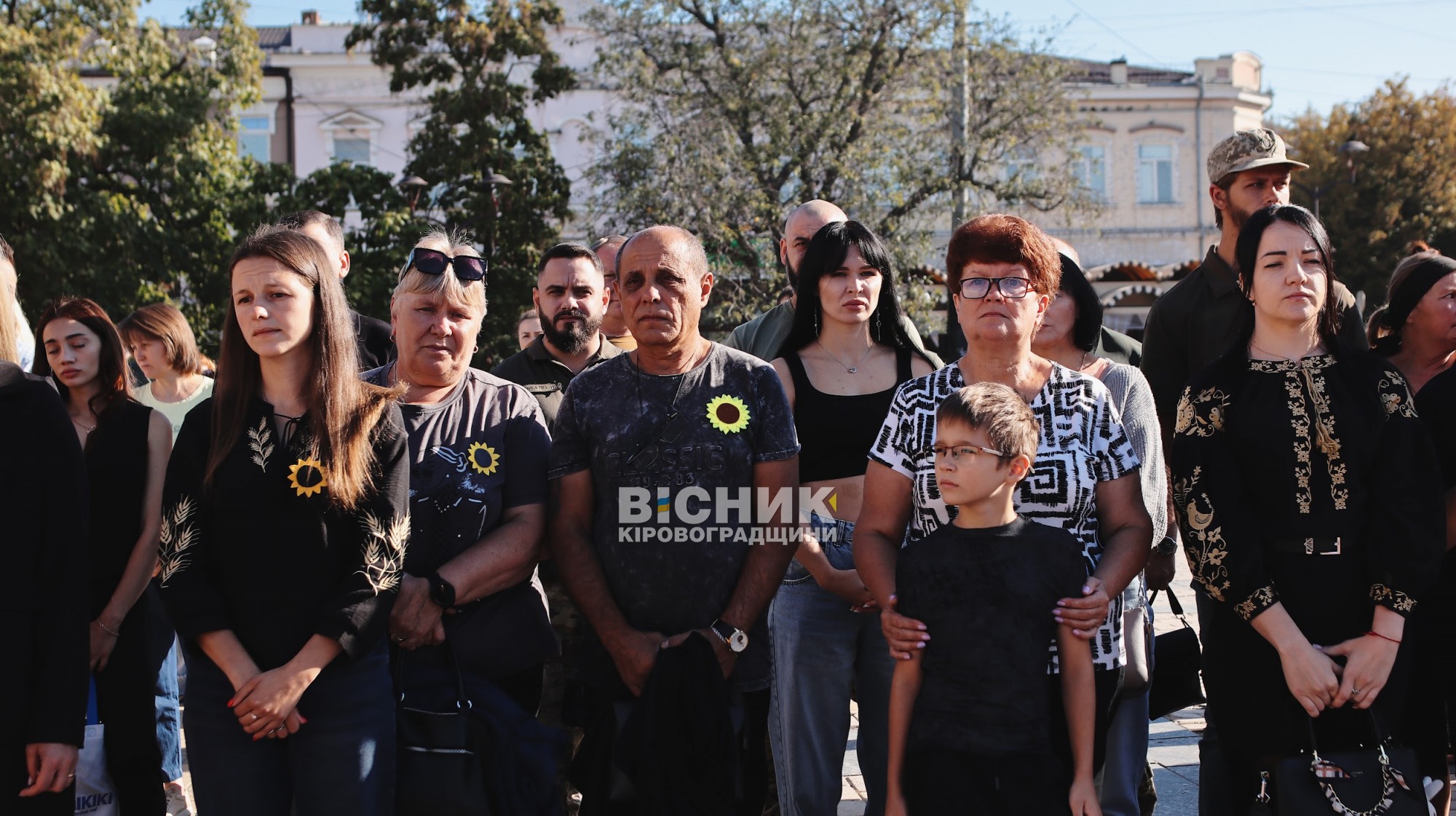 У Кропивницькому вшанували пам’ять полеглих захисників України У Кропивницькому вшанували пам’ять полеглих захисників України