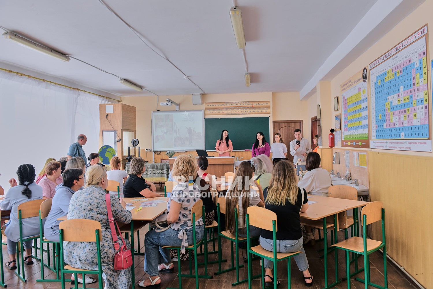 Ліцей «Науковий» представив інноваційні можливості в межах марафону «Прозора школа» Ліцей «Науковий» представив інноваційні можливості в межах марафону «Прозора школа»