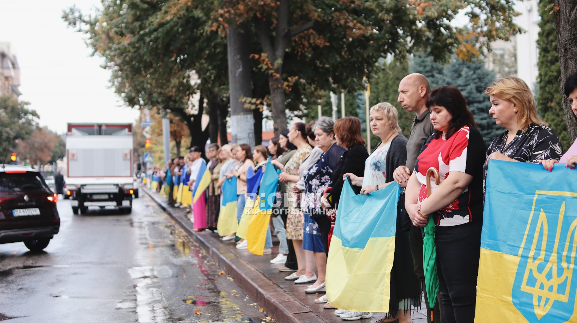 Кропивницький попрощався із солдатом Олександром Максименко Кропивницький попрощався із солдатом Олександром Максименко