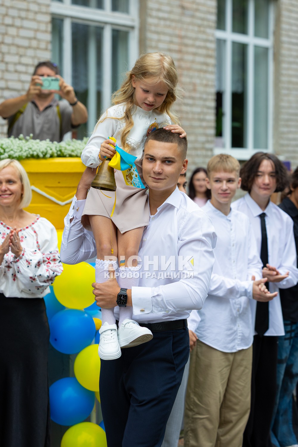 У ліцеї «Інтелект» пролунав перший дзвоник У ліцеї «Інтелект» пролунав перший дзвоник