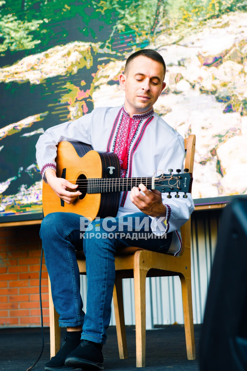 «Сила мистецтва – Сила сталі!»: у Кропивницькому мистецтво об’єднало громаду задля перемоги