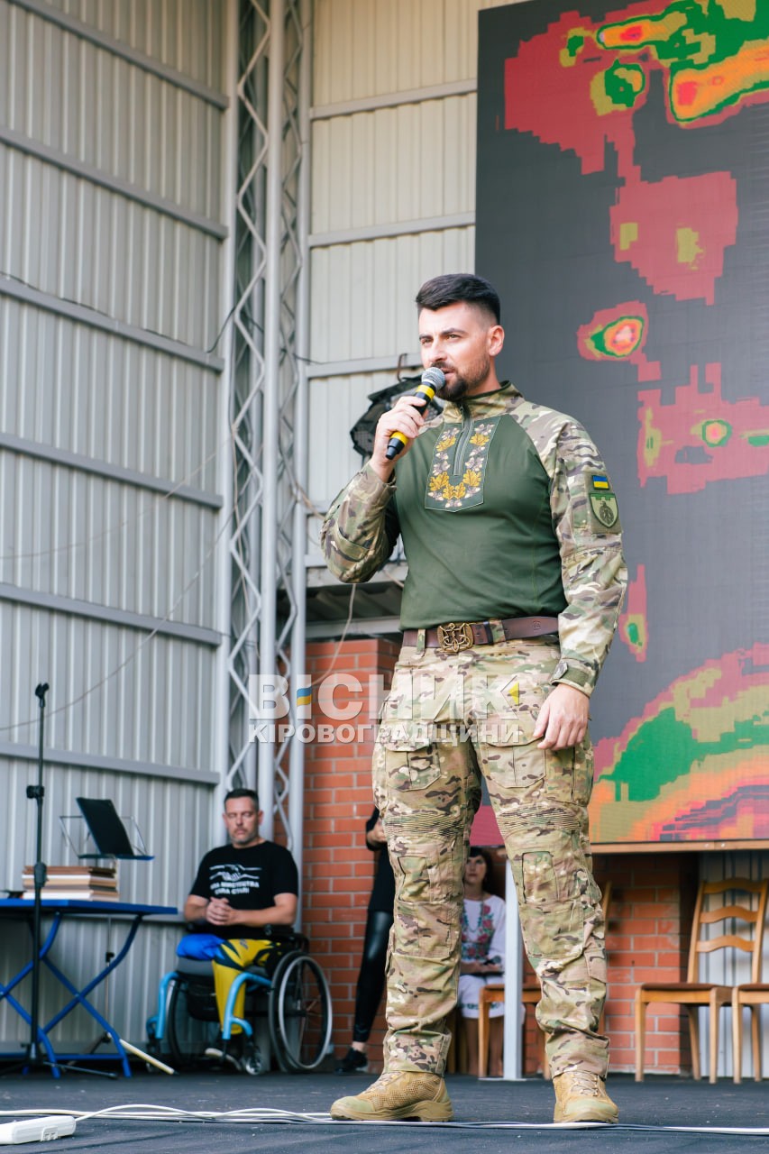 «Сила мистецтва – Сила сталі!»: у Кропивницькому мистецтво об’єднало громаду задля перемоги