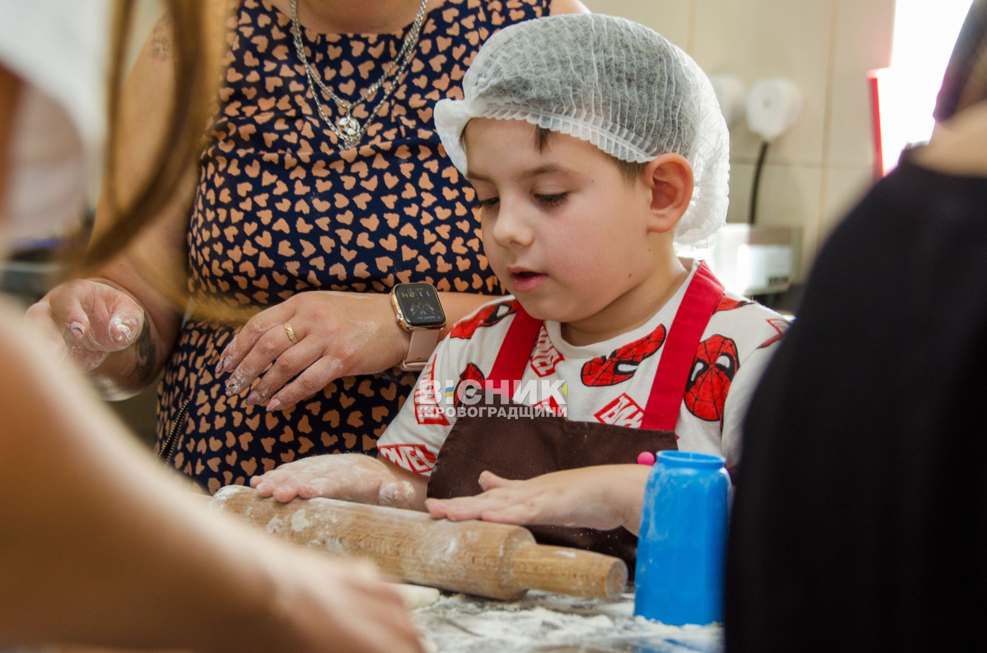 Кулінарний день для дітей Героїв: вареники та млинці як символ єдності Кулінарний день для дітей Героїв: вареники та млинці як символ єдності