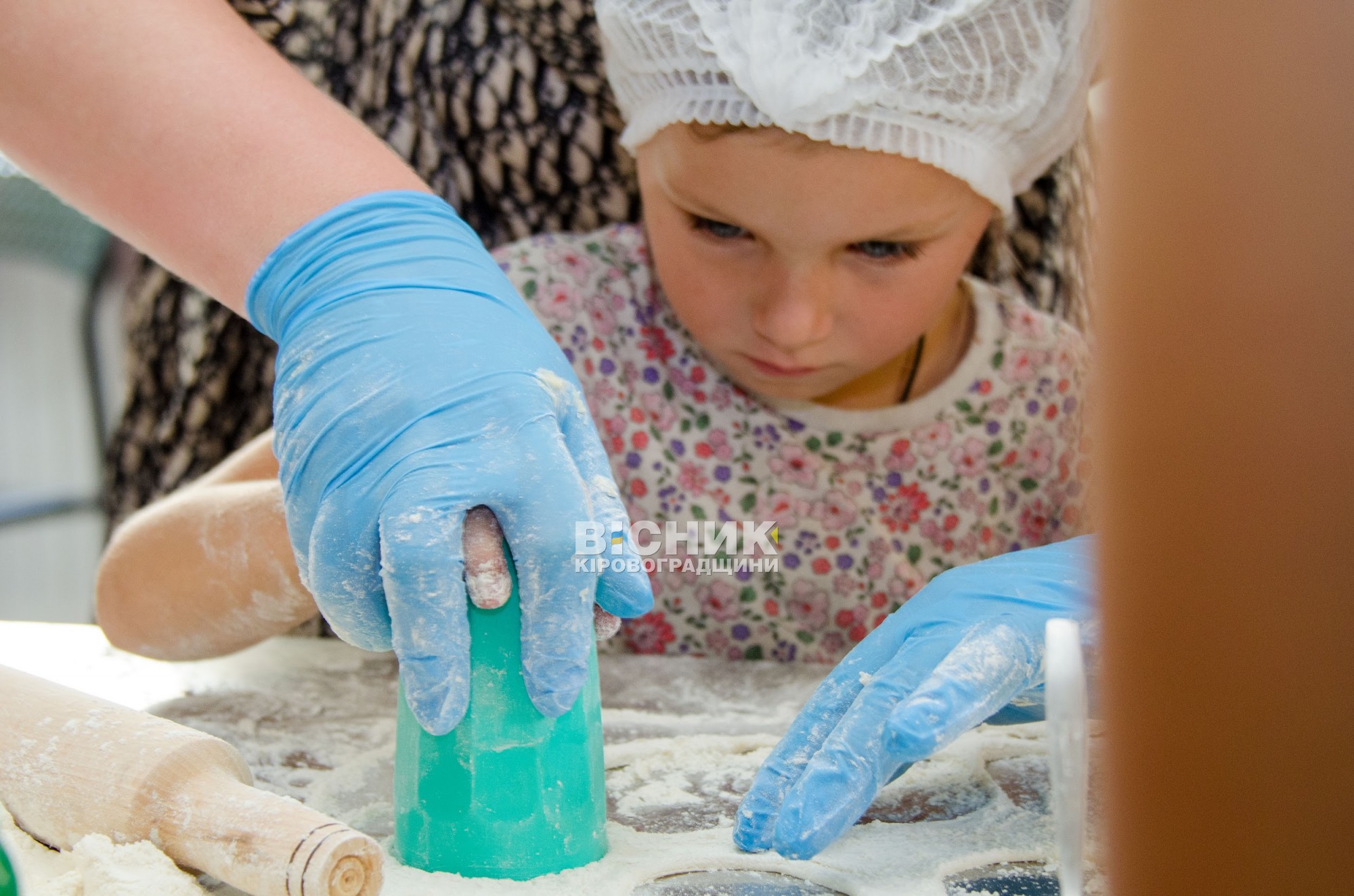 Кулінарний день для дітей Героїв: вареники та млинці як символ єдності Кулінарний день для дітей Героїв: вареники та млинці як символ єдності