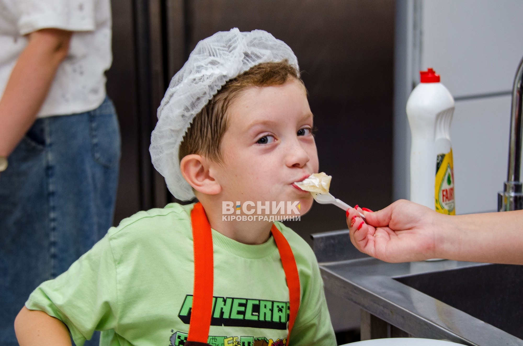 Кулінарний день для дітей Героїв: вареники та млинці як символ єдності Кулінарний день для дітей Героїв: вареники та млинці як символ єдності