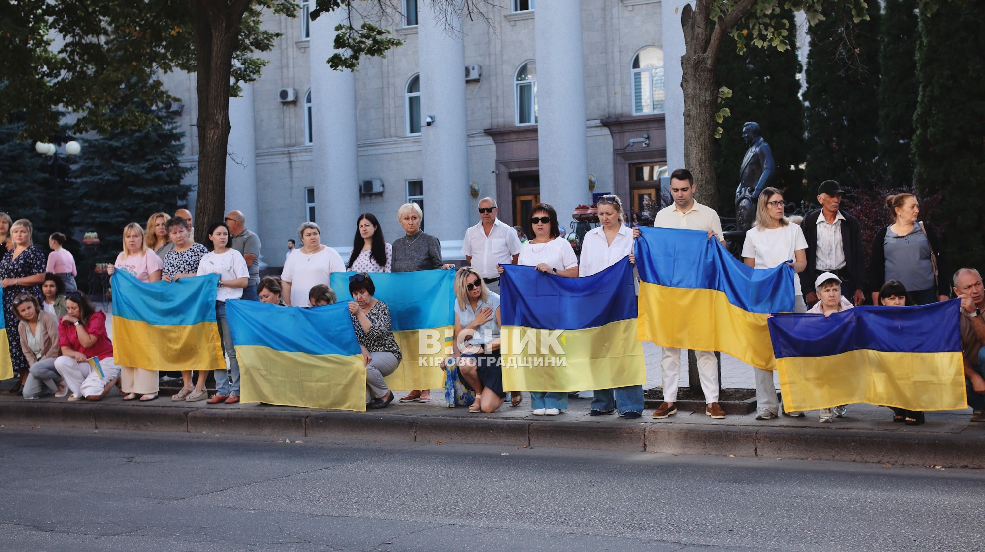 Кропивницький попрощався з чотирма полеглими захисниками