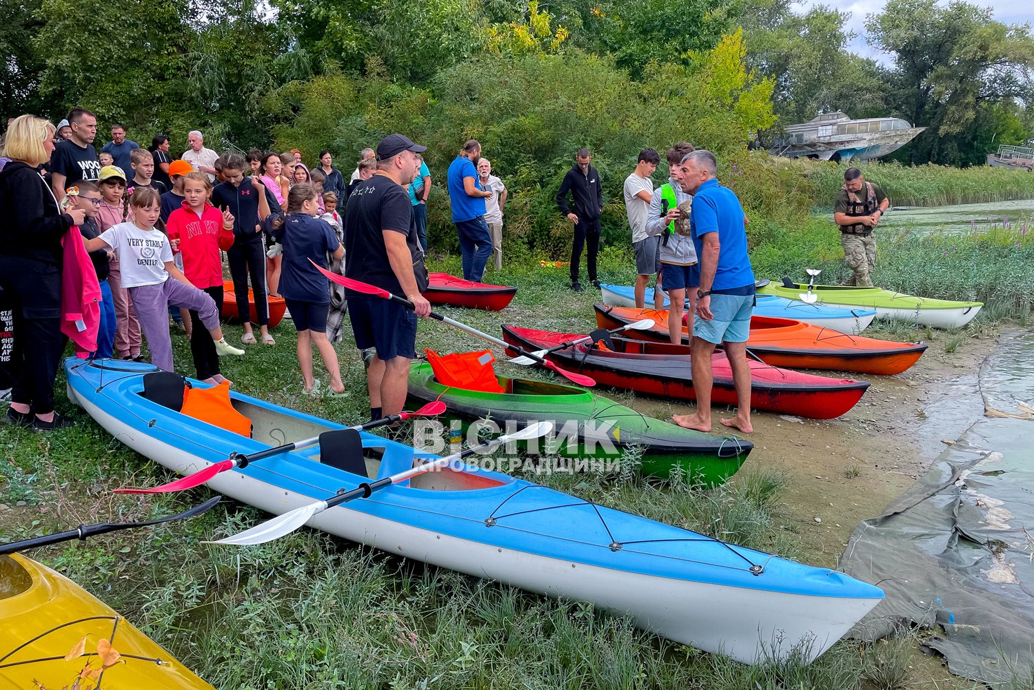 Каяки на Дніпрі: у Світловодську відкрили відділення веслування