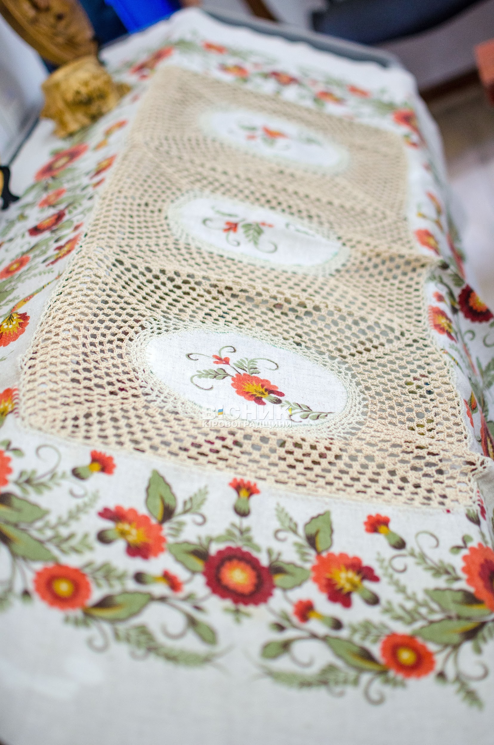 Творча майстерня «Дивосвіту»: у Кропивницькому відзначили Міжнародний день в’язання гачком Творча майстерня «Дивосвіту»: у Кропивницькому відзначили Міжнародний день в’язання гачком