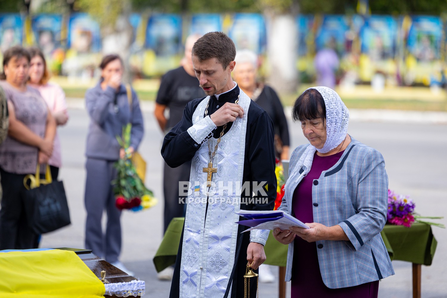 Світловодськ віддав останню шану полеглому захиснику України Андрію Макею Світловодськ віддав останню шану полеглому захиснику України Андрію Макею