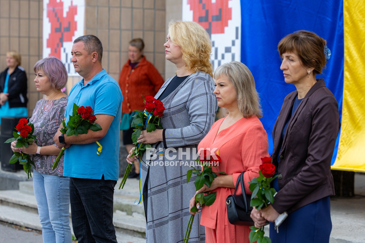 Світловодськ віддав останню шану полеглому захиснику України Андрію Макею Світловодськ віддав останню шану полеглому захиснику України Андрію Макею