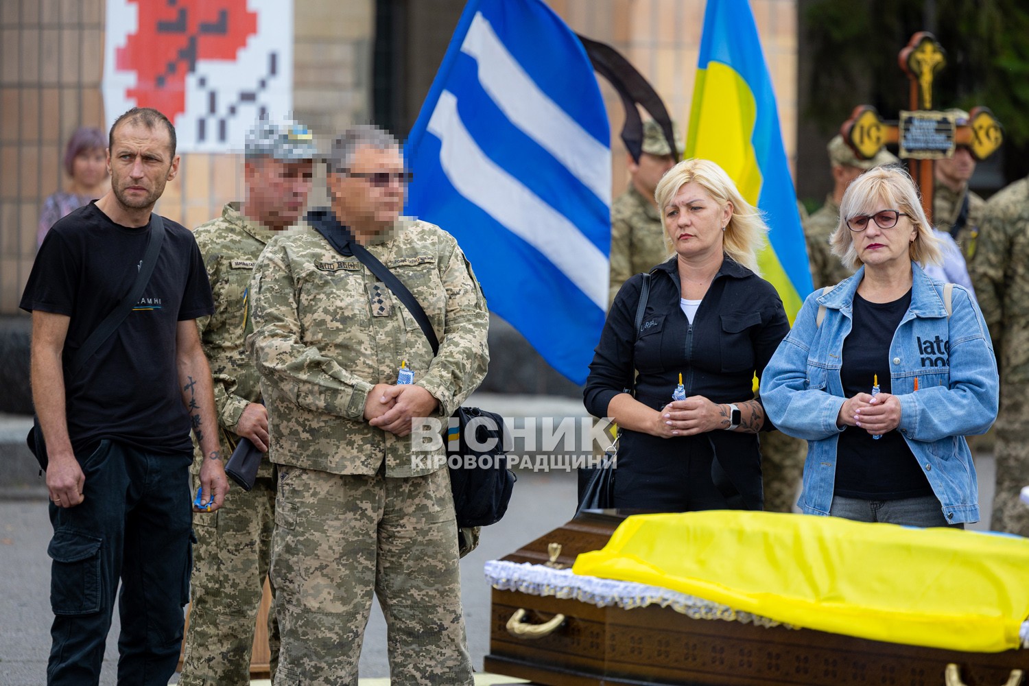 Світловодськ віддав останню шану полеглому захиснику України Андрію Макею Світловодськ віддав останню шану полеглому захиснику України Андрію Макею