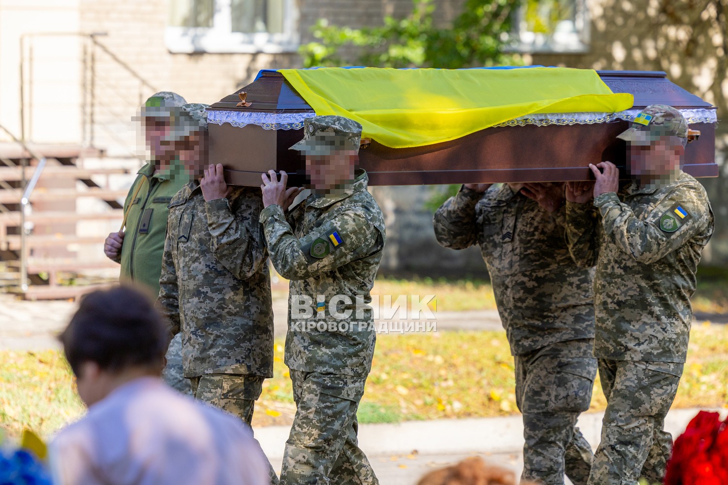 Світловодськ попрощався із 28-річним захисником України Олексієм Гачаном Світловодськ попрощався із 28-річним захисником України Олексієм Гачаном