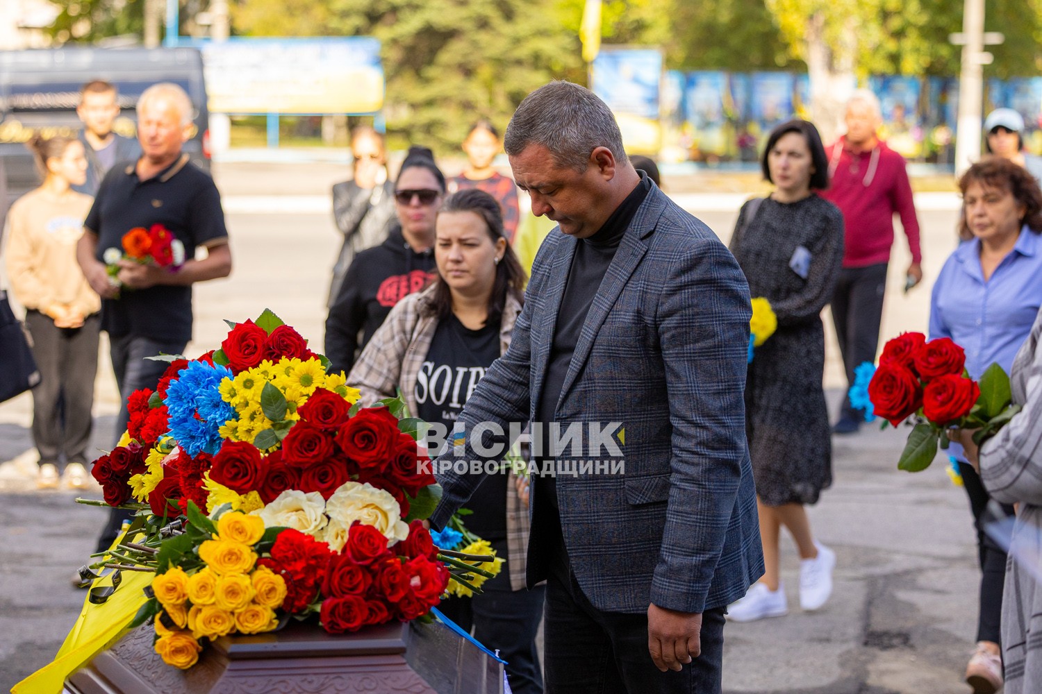 Світловодськ попрощався із 28-річним захисником України Олексієм Гачаном Світловодськ попрощався із 28-річним захисником України Олексієм Гачаном