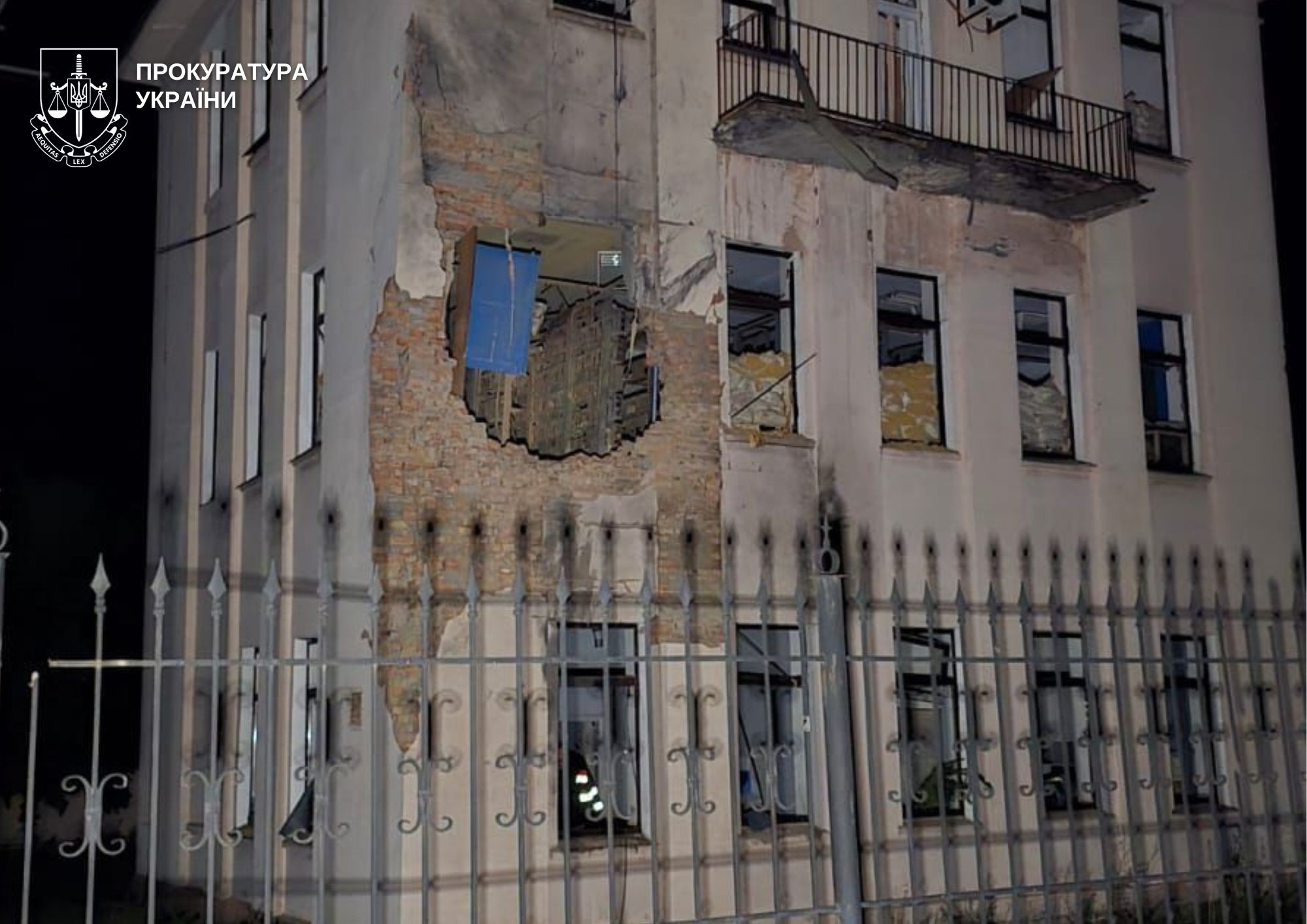 Відновлення: тривають ремонти, є потреба у вікнах Відновлення: тривають ремонти, є потреба у вікнах