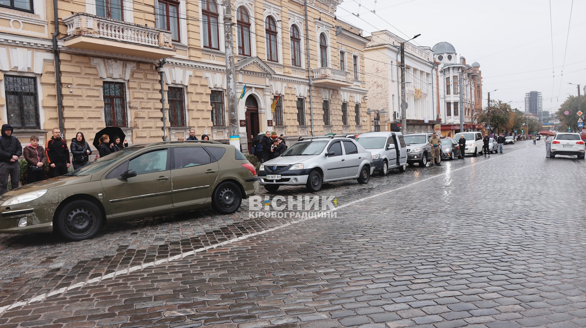 Кропивницький прощався з Олександром Савенком і Сергієм Мельниковим Кропивницький прощався з Олександром Савенком і Сергієм Мельниковим
