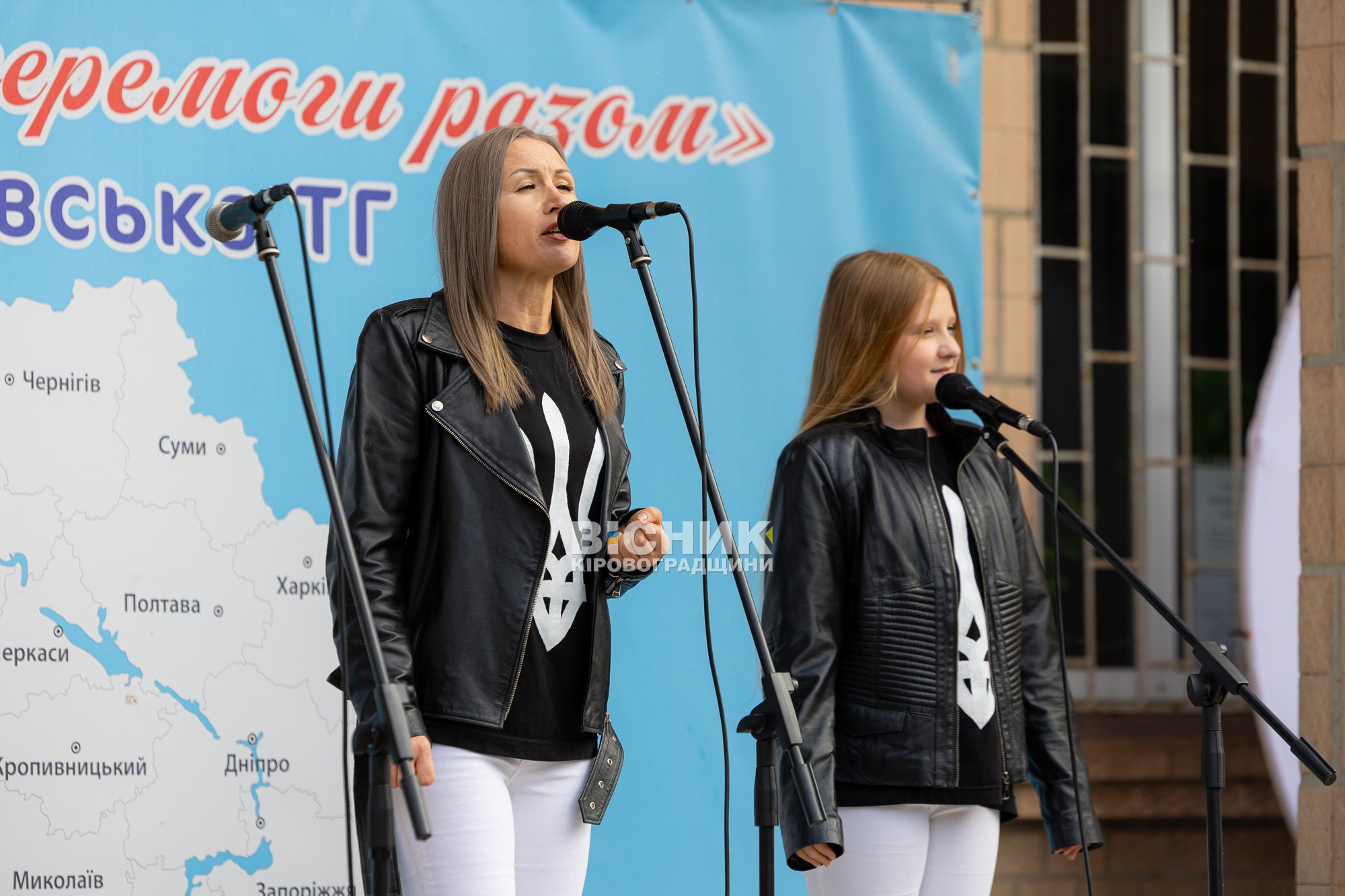 День Павлиша: вшанування земляків-ветеранів, збір на військо та дитяча прогулянка на кінній підводі День Павлиша: вшанування земляків-ветеранів, збір на військо та дитяча прогулянка на кінній підводі