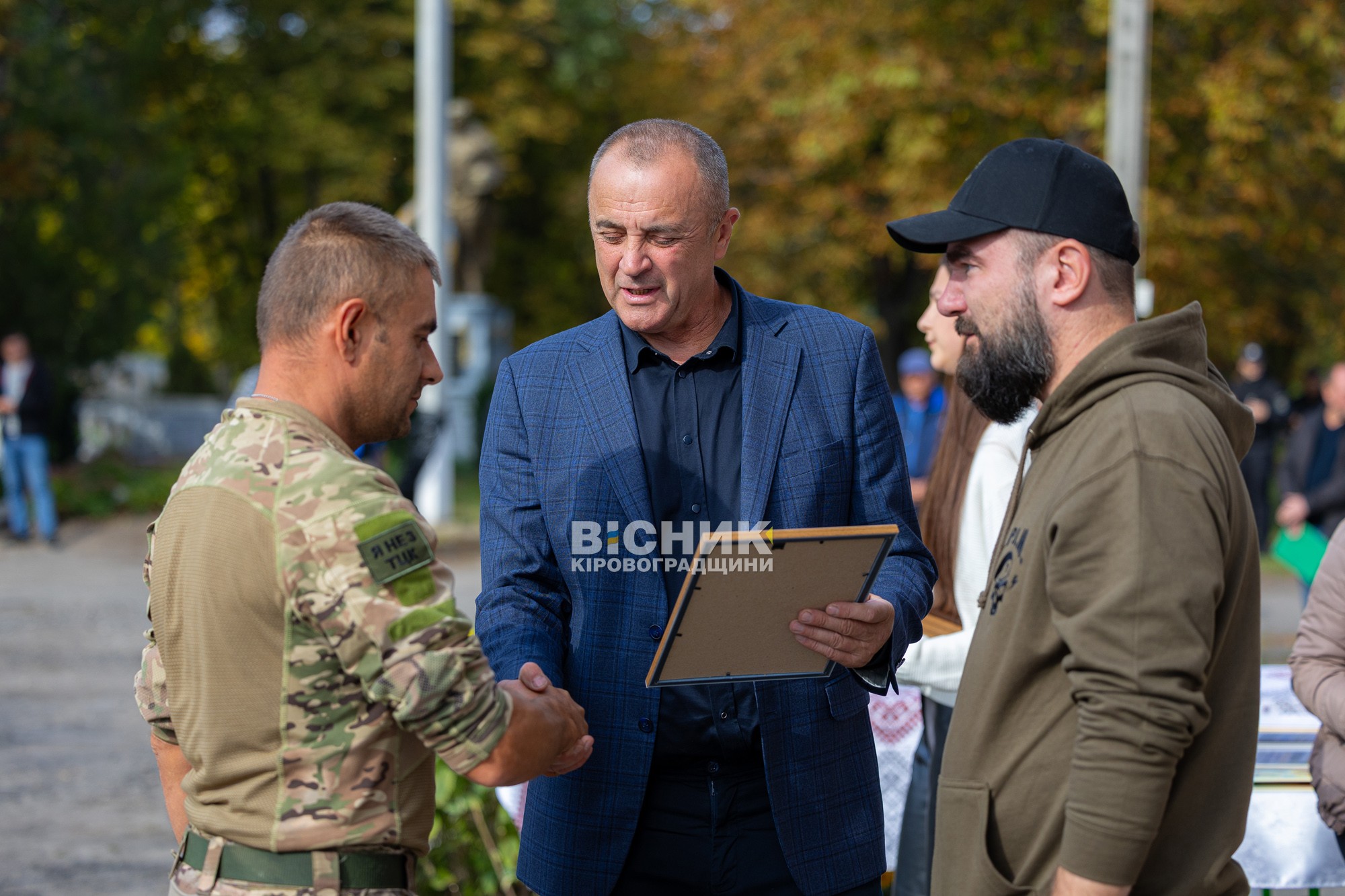 День Павлиша: вшанування земляків-ветеранів, збір на військо та дитяча прогулянка на кінній підводі День Павлиша: вшанування земляків-ветеранів, збір на військо та дитяча прогулянка на кінній підводі