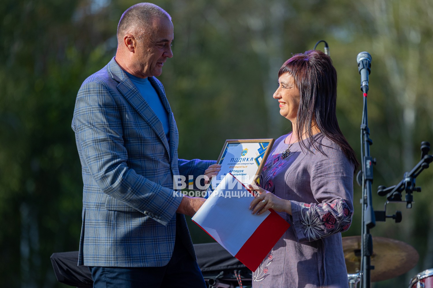 День селища Онуфріївки: традиційно з частуванням та благодійністю на армію День селища Онуфріївки: традиційно з частуванням та благодійністю на армію