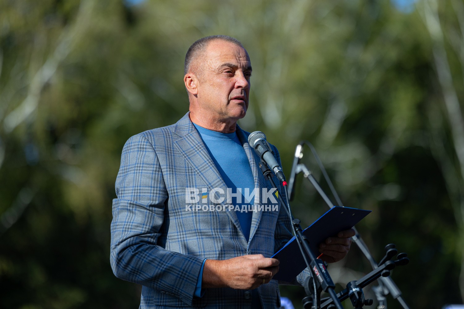 День селища Онуфріївки: традиційно з частуванням та благодійністю на армію День селища Онуфріївки: традиційно з частуванням та благодійністю на армію