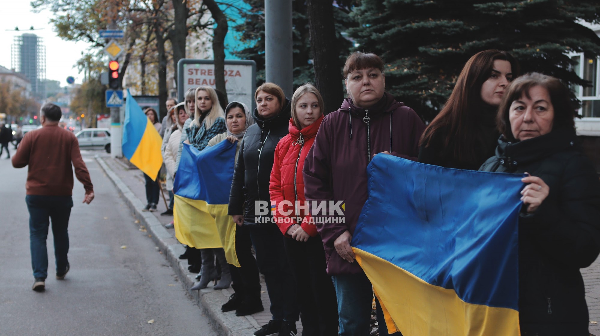 Кропивницький провів в останню путь чотирьох захисників, які загинули на фронті Кропивницький провів в останню путь чотирьох захисників, які загинули на фронті