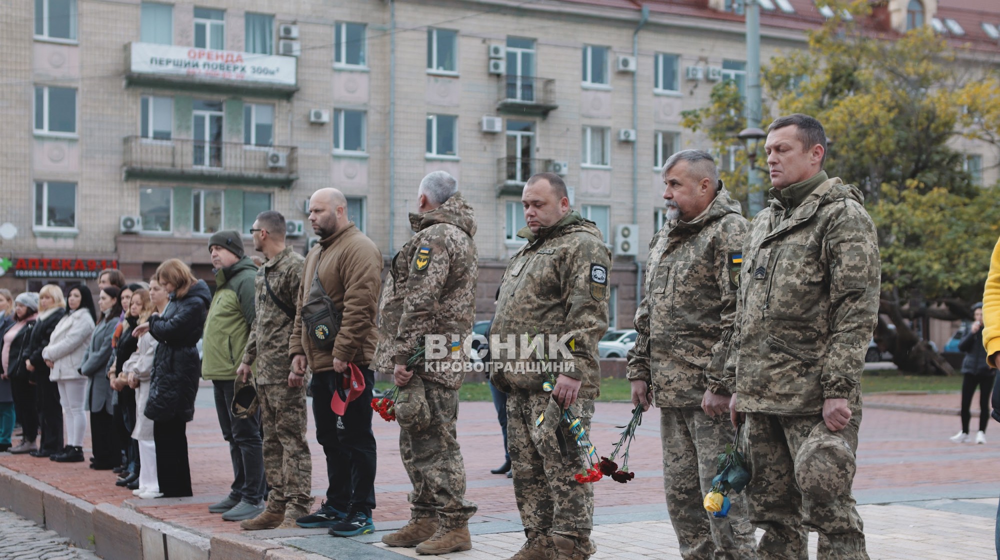 Кропивницький провів в останню путь чотирьох захисників, які загинули на фронті Кропивницький провів в останню путь чотирьох захисників, які загинули на фронті