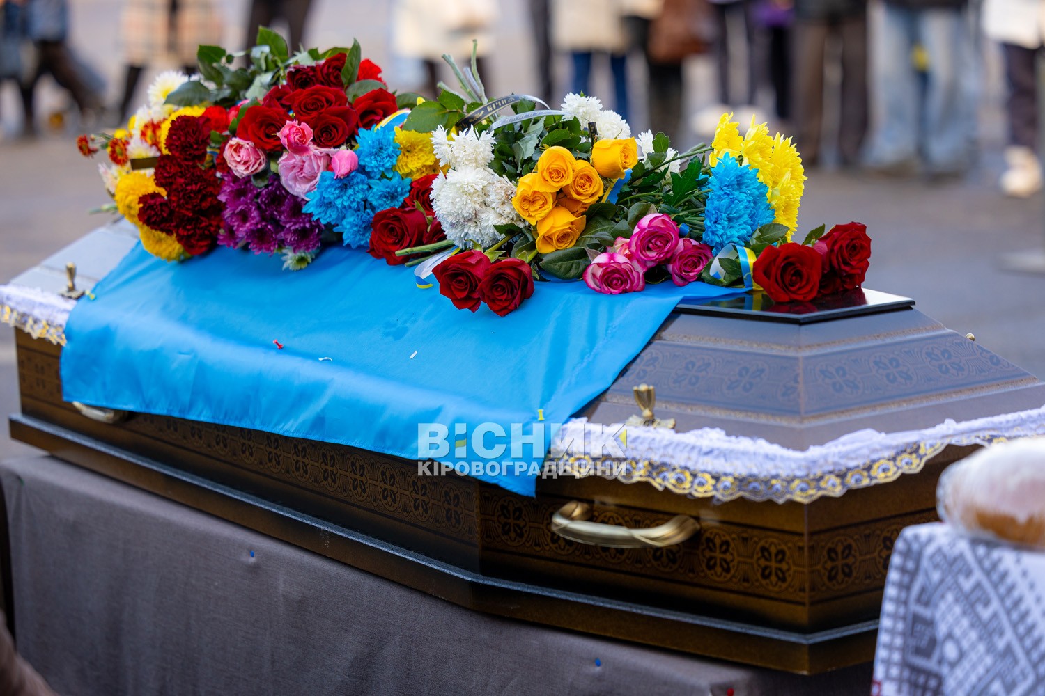 Світловодськ попрощався із захисником України Станіславом Гарбою Світловодськ попрощався із захисником України Станіславом Гарбою