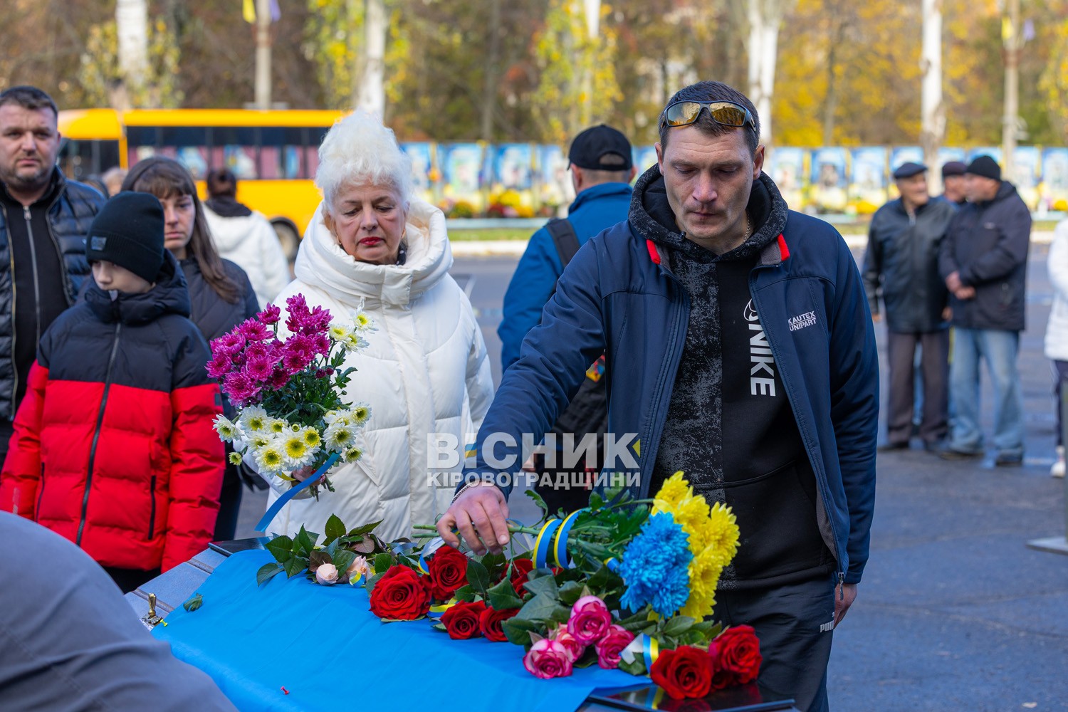 Світловодськ попрощався із захисником України Станіславом Гарбою Світловодськ попрощався із захисником України Станіславом Гарбою