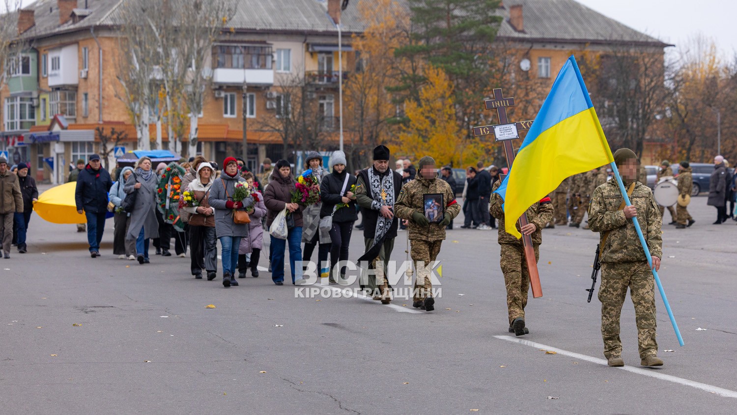 Світловодськ попрощався з полеглим захисником України Володимиром Додиваном
