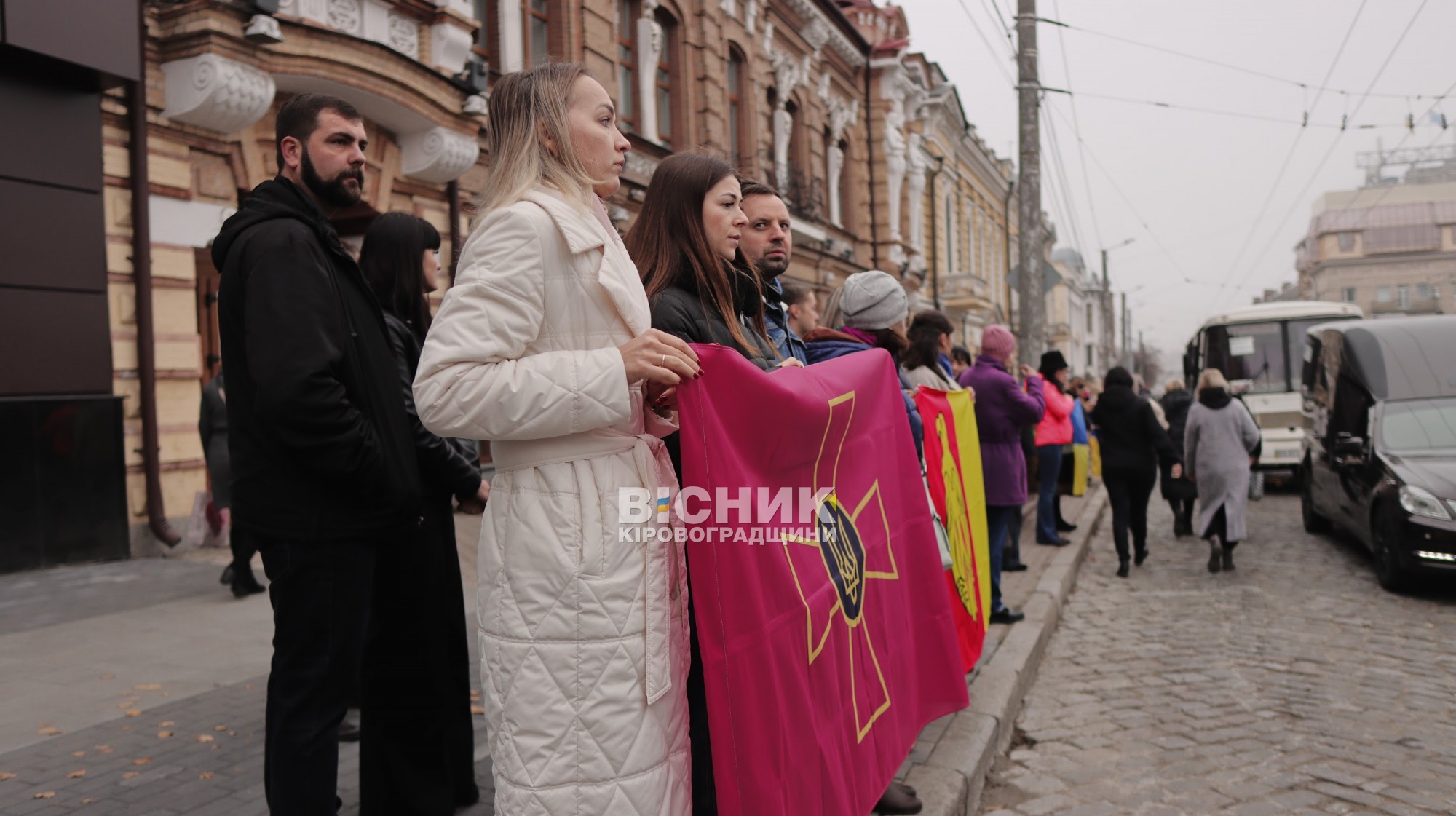 Кропивницький попрощався з трьома захисниками, які загинули в боях за Україну