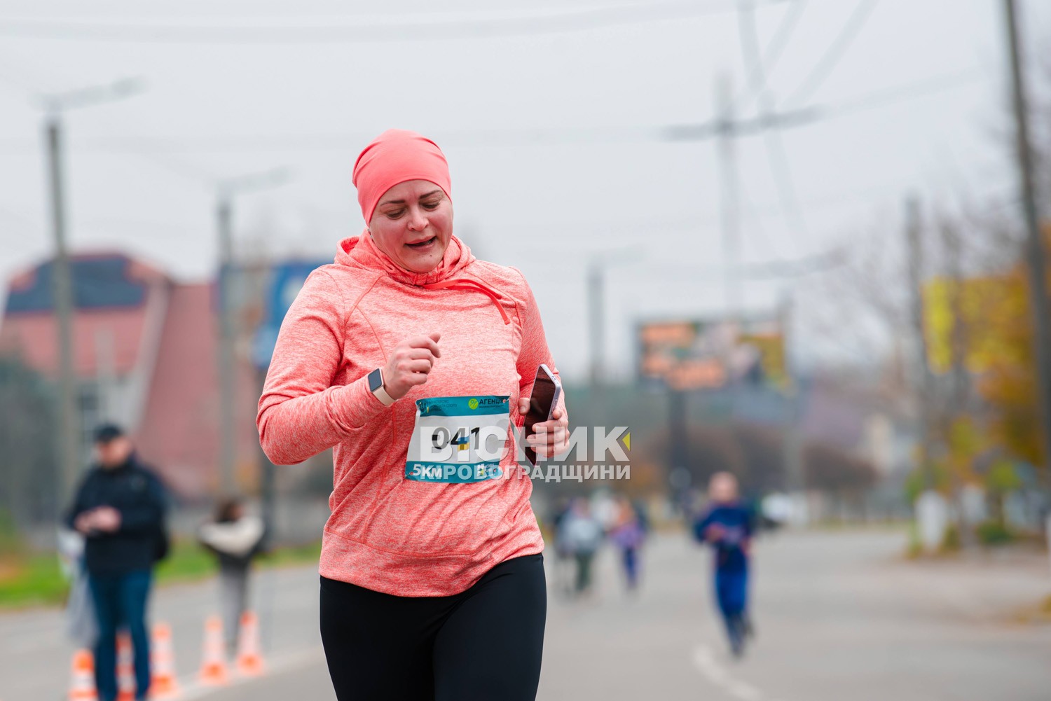 У Кропивницькому пробігли заради руху: понад три сотні учасників вийшли на старт масового забігу У Кропивницькому пробігли заради руху: понад три сотні учасників вийшли на старт масового забігу
