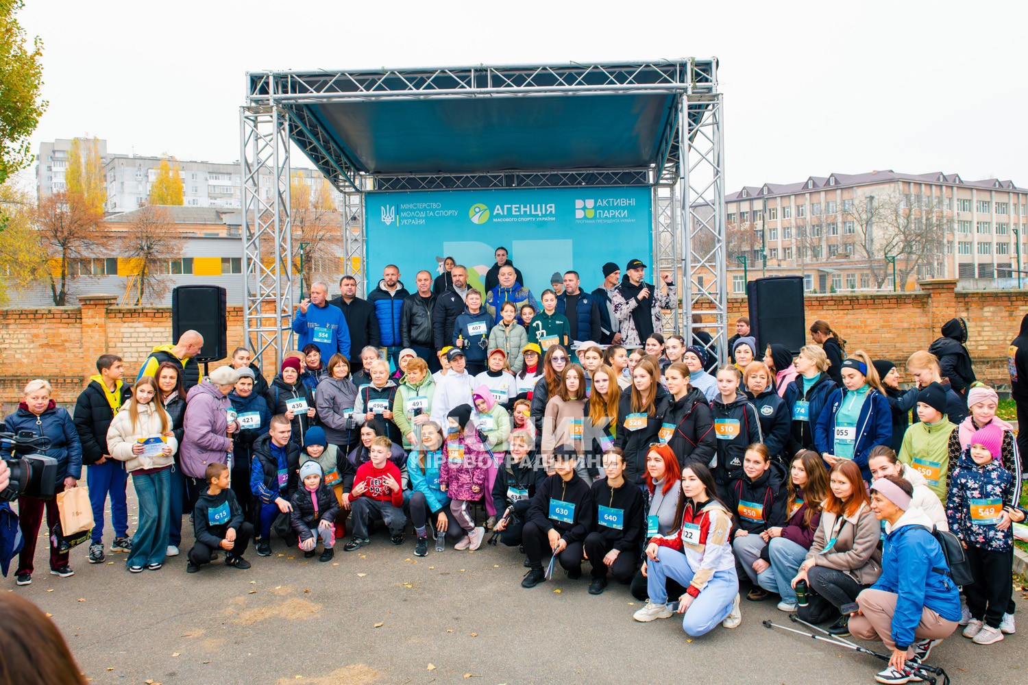 У Кропивницькому пробігли заради руху: понад три сотні учасників вийшли на старт масового забігу У Кропивницькому пробігли заради руху: понад три сотні учасників вийшли на старт масового забігу