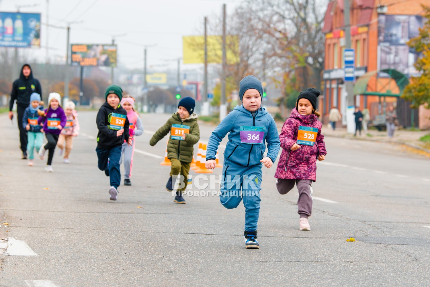 У Кропивницькому пробігли заради руху: понад три сотні учасників вийшли на старт масового забігу У Кропивницькому пробігли заради руху: понад три сотні учасників вийшли на старт масового забігу