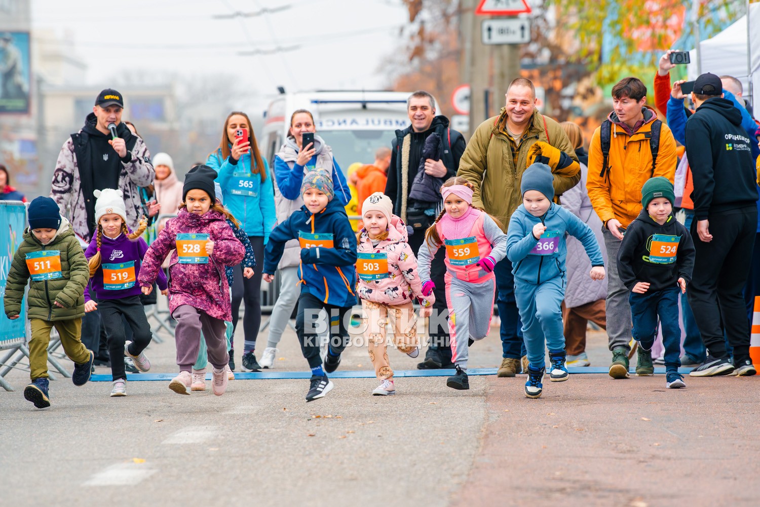 У Кропивницькому пробігли заради руху: понад три сотні учасників вийшли на старт масового забігу У Кропивницькому пробігли заради руху: понад три сотні учасників вийшли на старт масового забігу