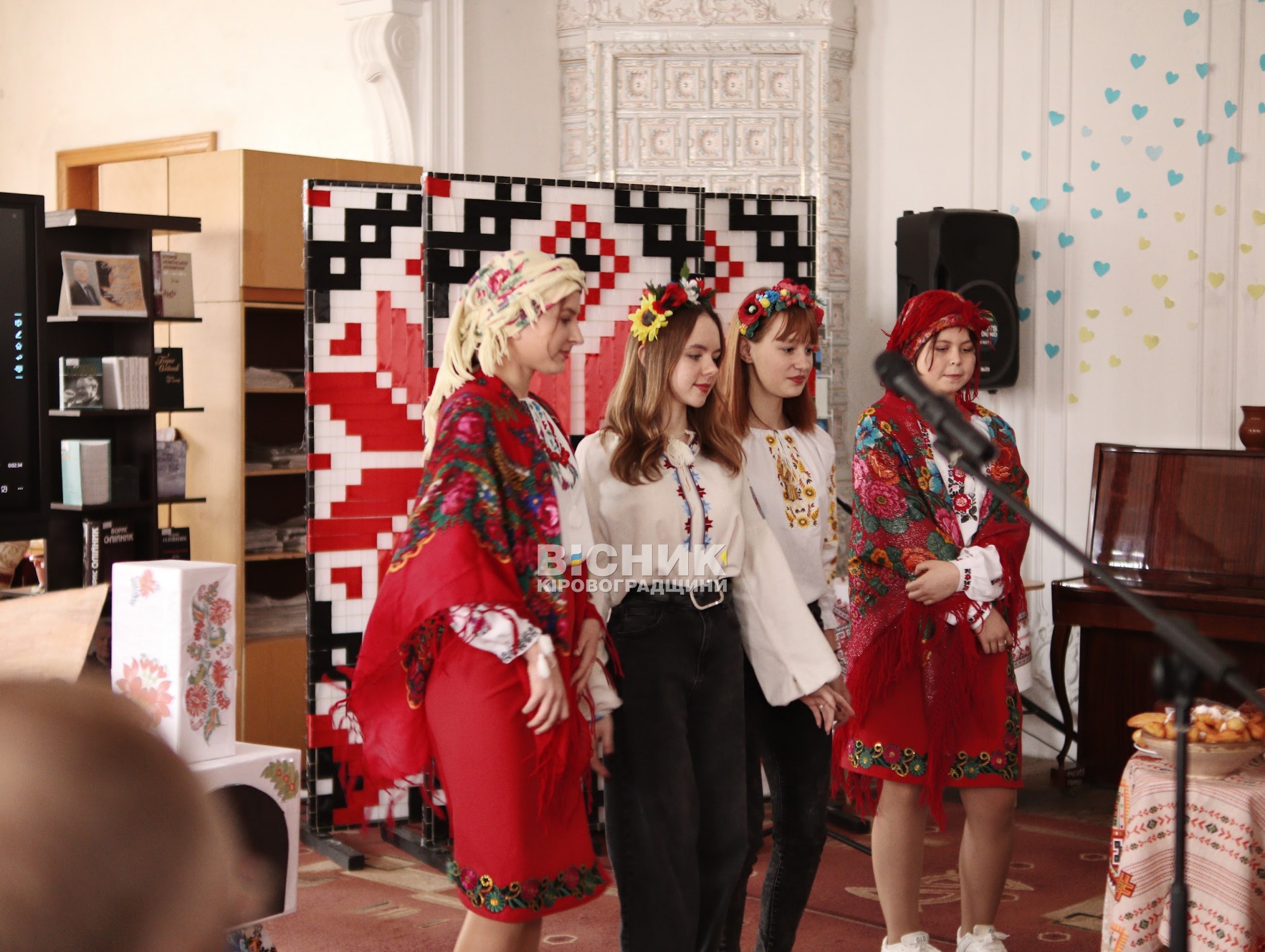 У Кропивницькому відбувся обласний фестиваль “Українська паляниця” У Кропивницькому відбувся обласний фестиваль “Українська паляниця”