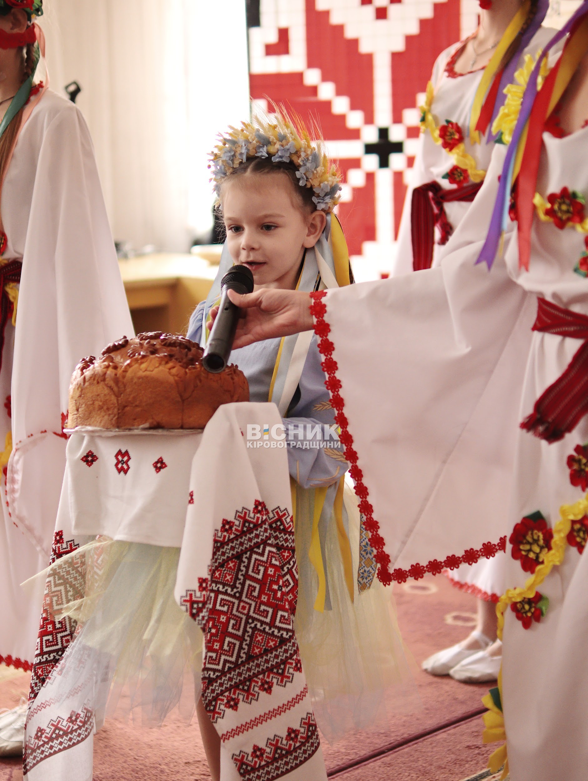 У Кропивницькому відбувся обласний фестиваль “Українська паляниця” У Кропивницькому відбувся обласний фестиваль “Українська паляниця”