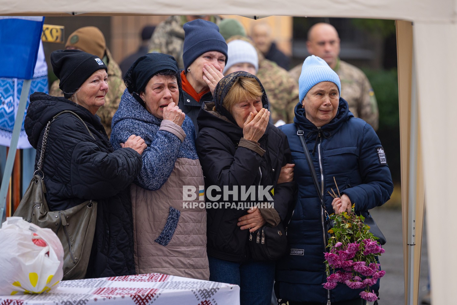 Світловодськ провів в останню путь сержанта Руслана Сороку
